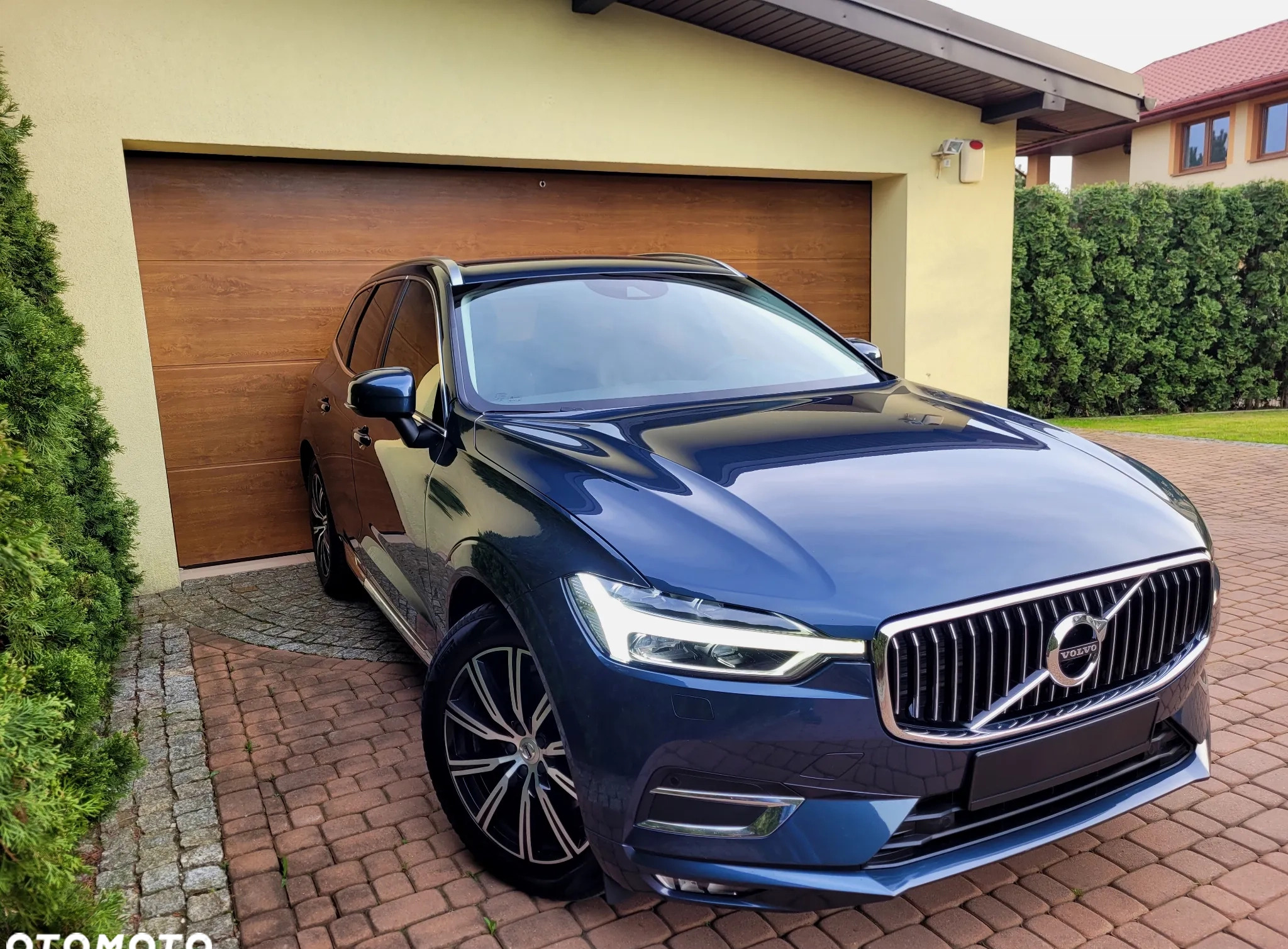 Volvo XC 60 cena 113500 przebieg: 201000, rok produkcji 2019 z Opoczno małe 781